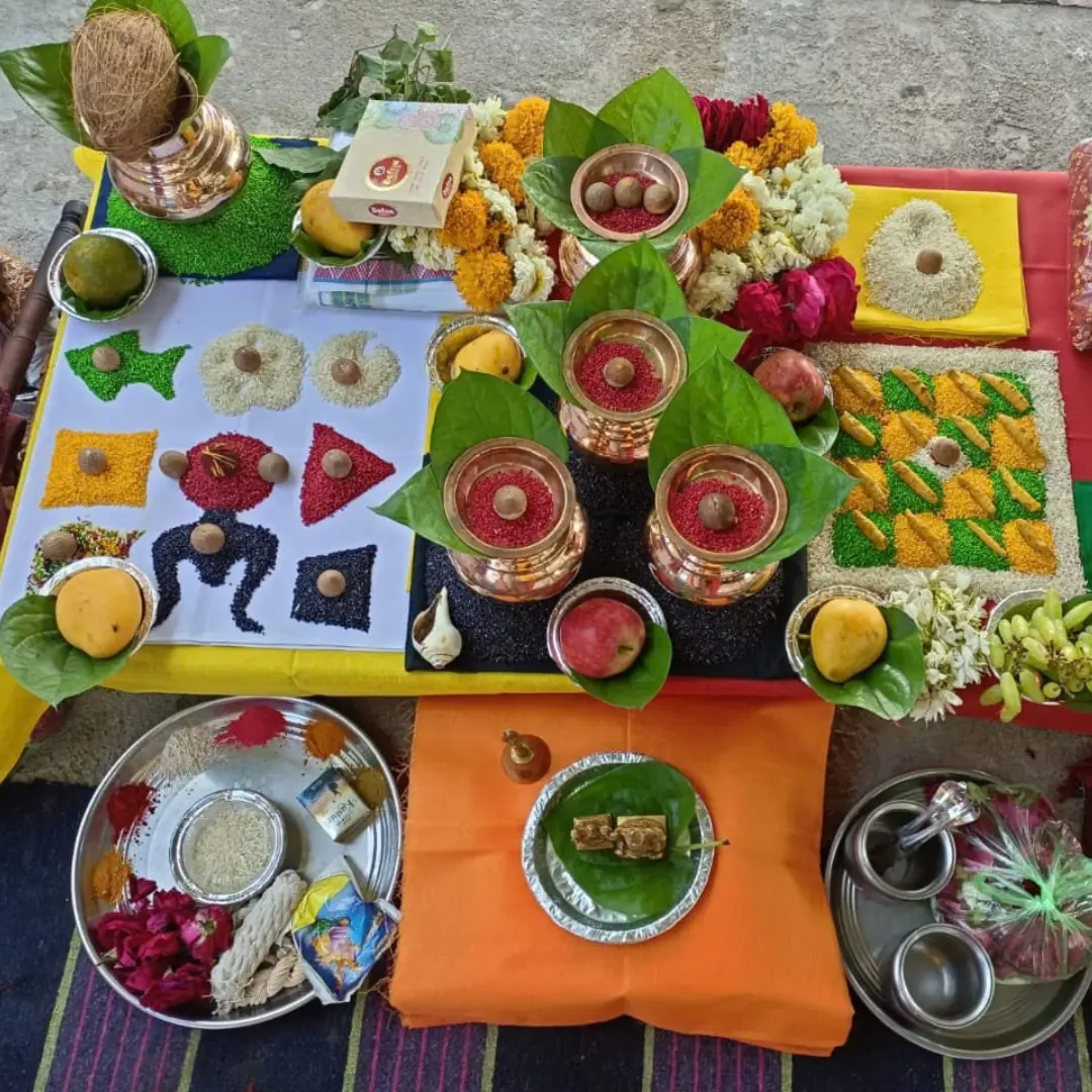 Kaal Sarp Dosh puja setup with Naag-Nagin pratimas, kalash and offerings